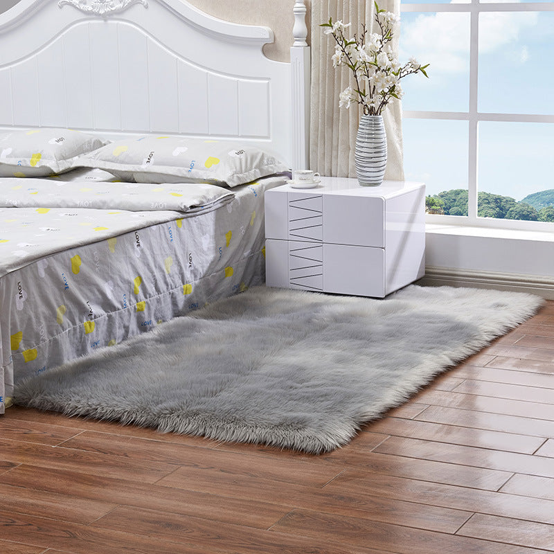 Tapis Fourrure Ultra Dense gris– Confort & Élégance Absolue