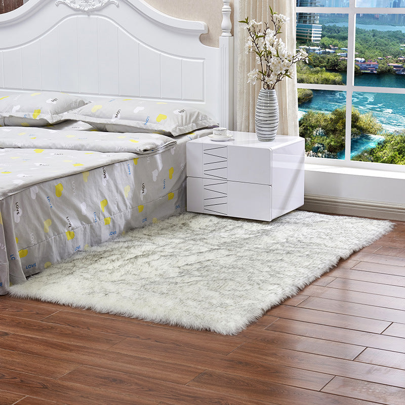 Tapis Fourrure Ultra Dense gris– Confort & Élégance Absolue