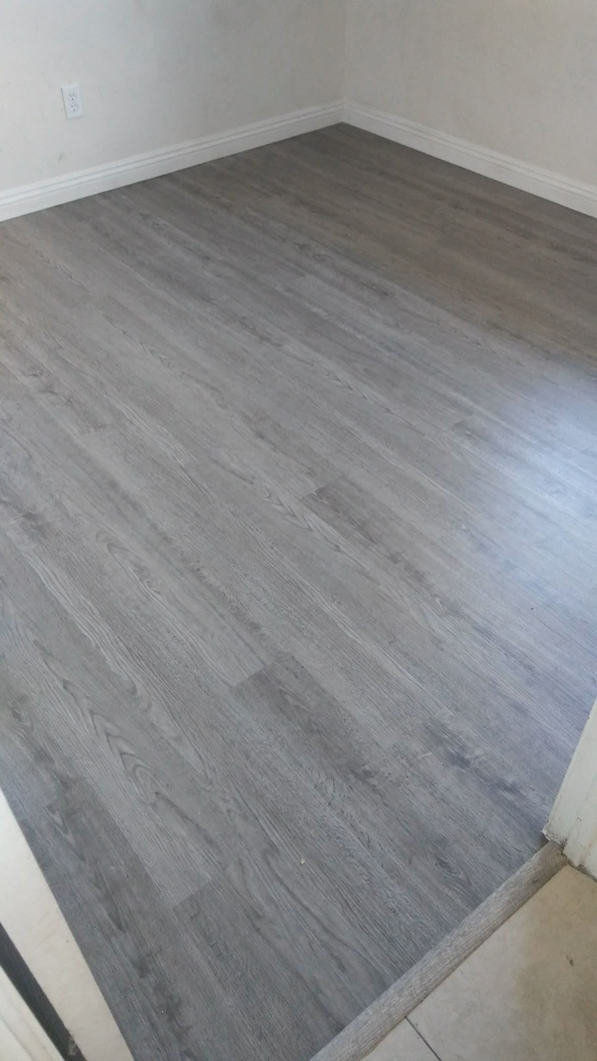 Revêtement de Sol PVC Forbo – Gris Élégant