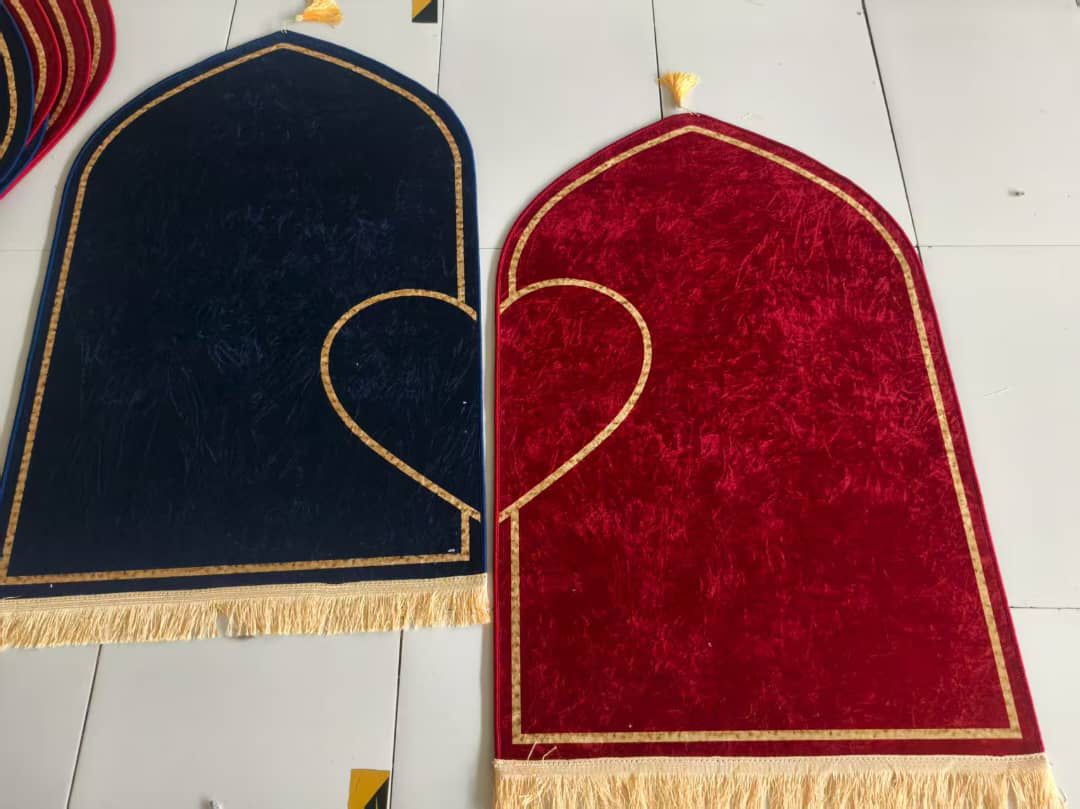 Tapis de prière pour couple – Unis dans la foi, unis par le cœur