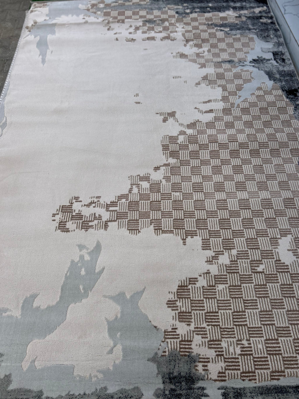 Tapis de Luxe "Damiers" – Tissage Wilton Haute Densité
