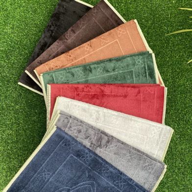 Tapis de prière pliable – Priez partout, en toute simplicité