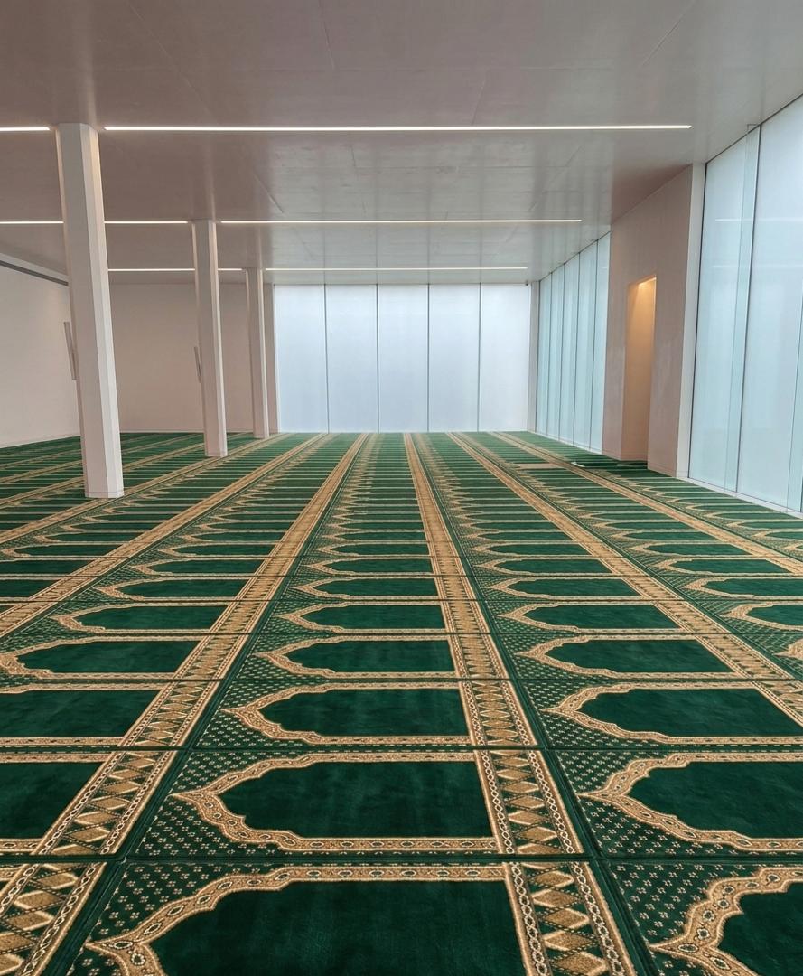 Tapis de Mosquée Élégance Classique et Qualité Égyptienne | Dakar