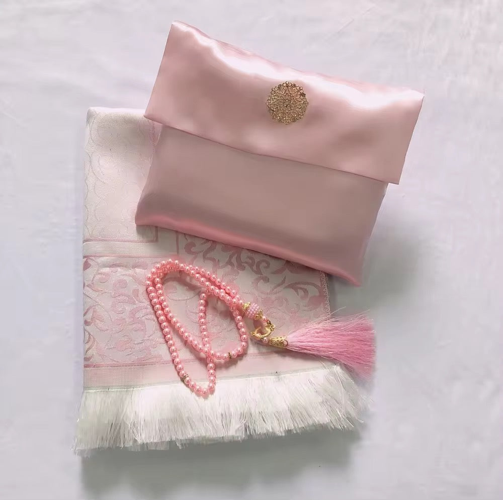 Ensemble tapis de prière avec pochette & tasbih – Élégance spirituelle au quotidien