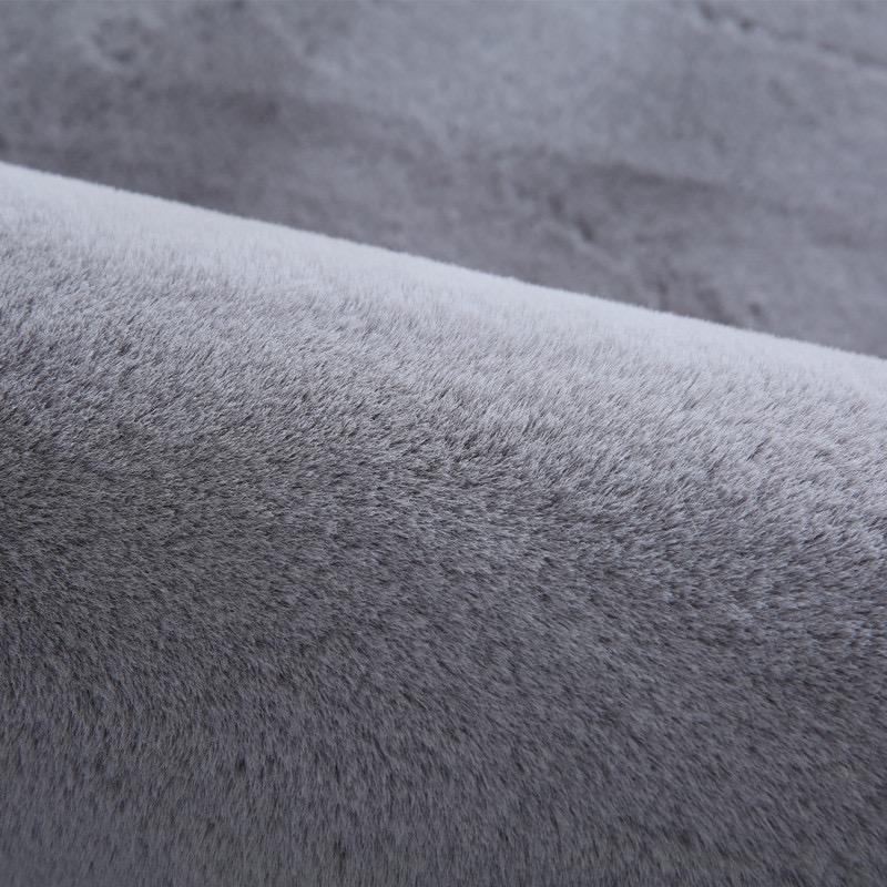 Tapis "Rabbit Touch" – L'Incomparable Douceur Peau de Lapin