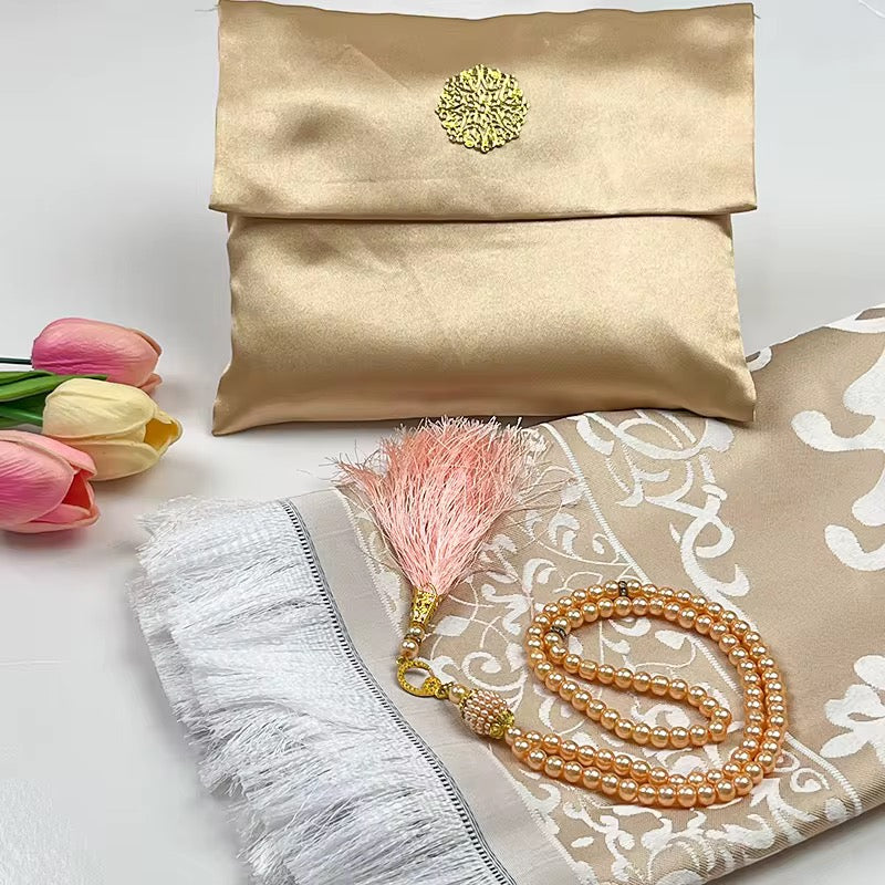 Ensemble tapis de prière avec pochette & tasbih – Élégance spirituelle au quotidien