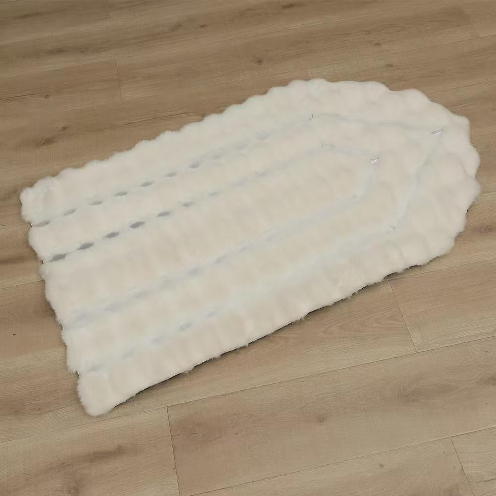 Tapis de prière en fausse fourrure – Douceur absolue & confort spirituel