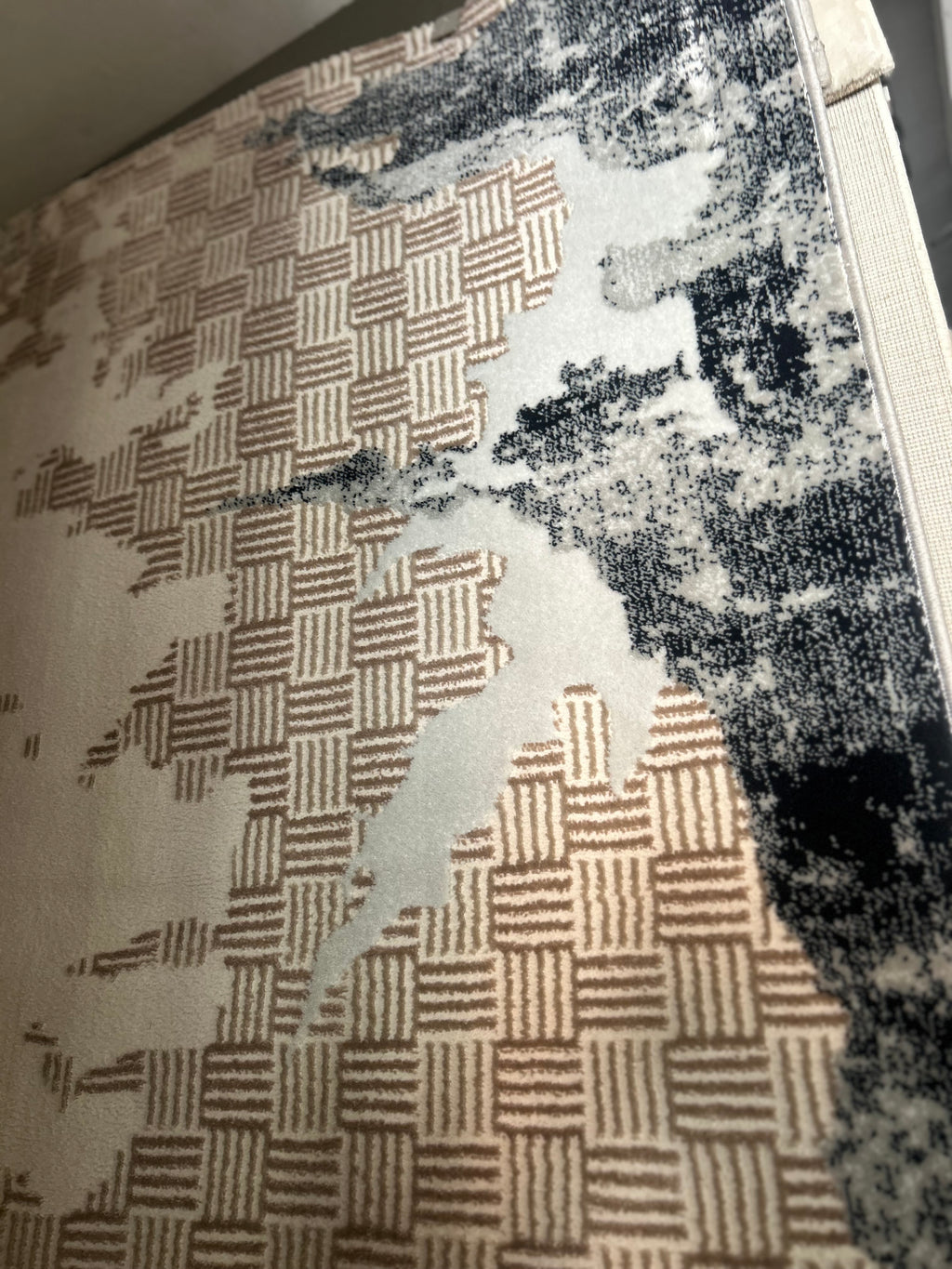 Tapis de Luxe "Damiers" – Tissage Wilton Haute Densité
