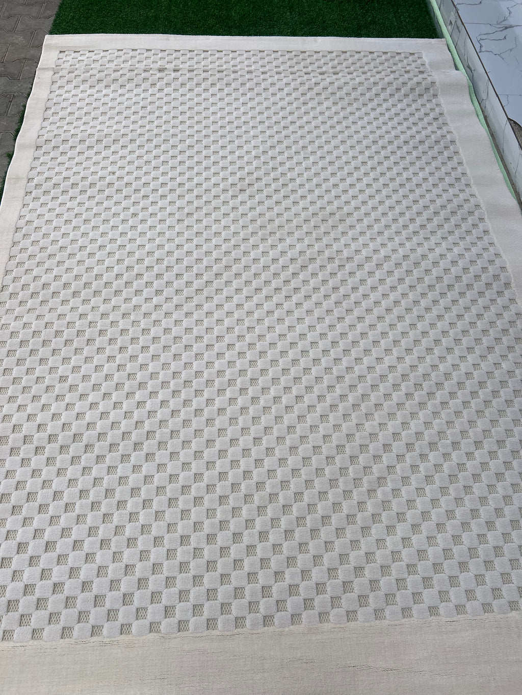 Tapis de Luxe "Nora" – Tissage Wilton Haute Densité